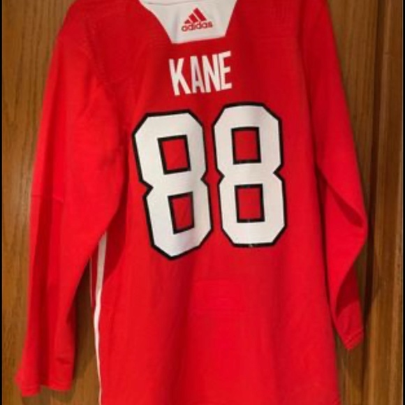 Blackhawks Jersey - Picture 2 of 3